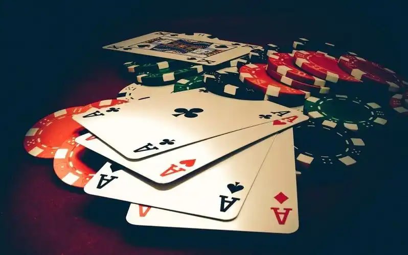 Myanmar ကစားသမားများ 2D Gaming Pro ဘင်ဂို VIP Room တွင် ကစားနေသောမြင်ကွင်း